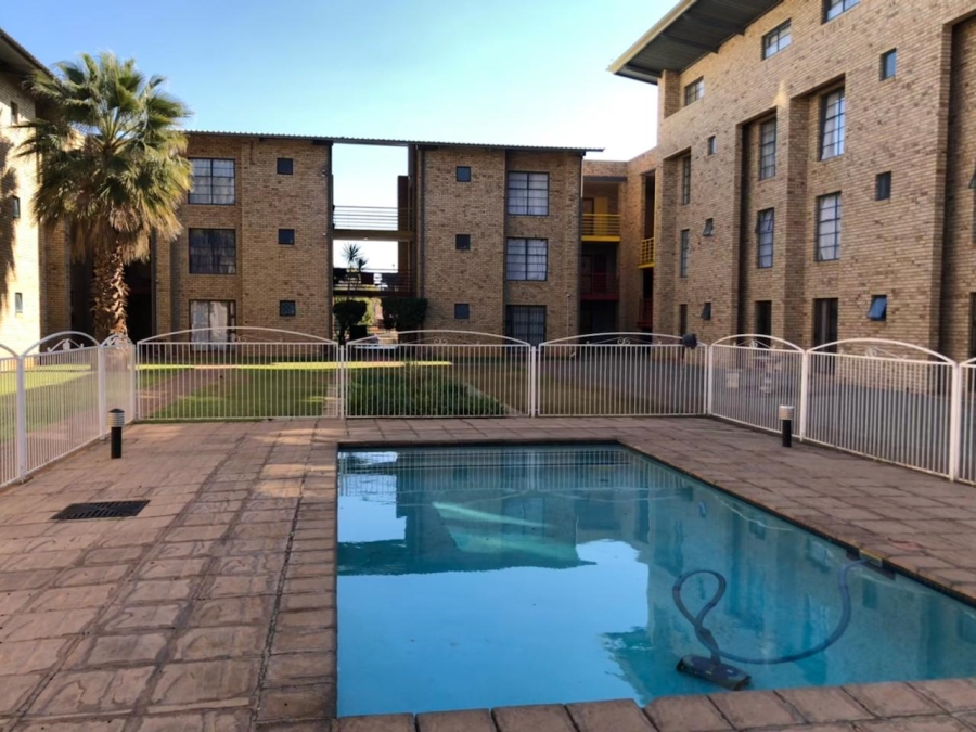 0 Bedroom Property for Sale in Kannoniers Park North West